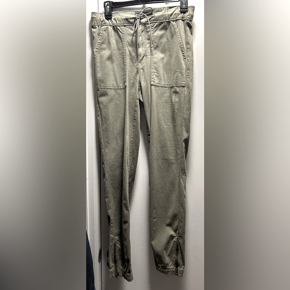 8 Long High Rise Cargo Pants